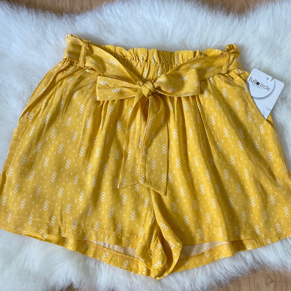 Tie- Waist Flowy Summer Shorts
